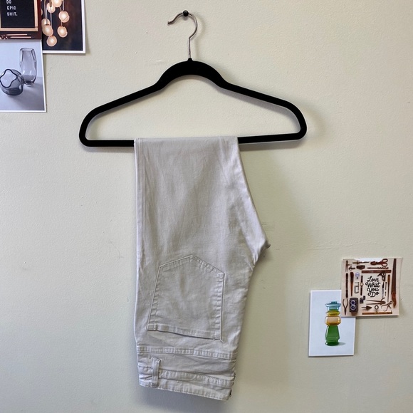 Forever 21 Mens Clean Wash Skinny Pants NWOT - Picture 4 of 7